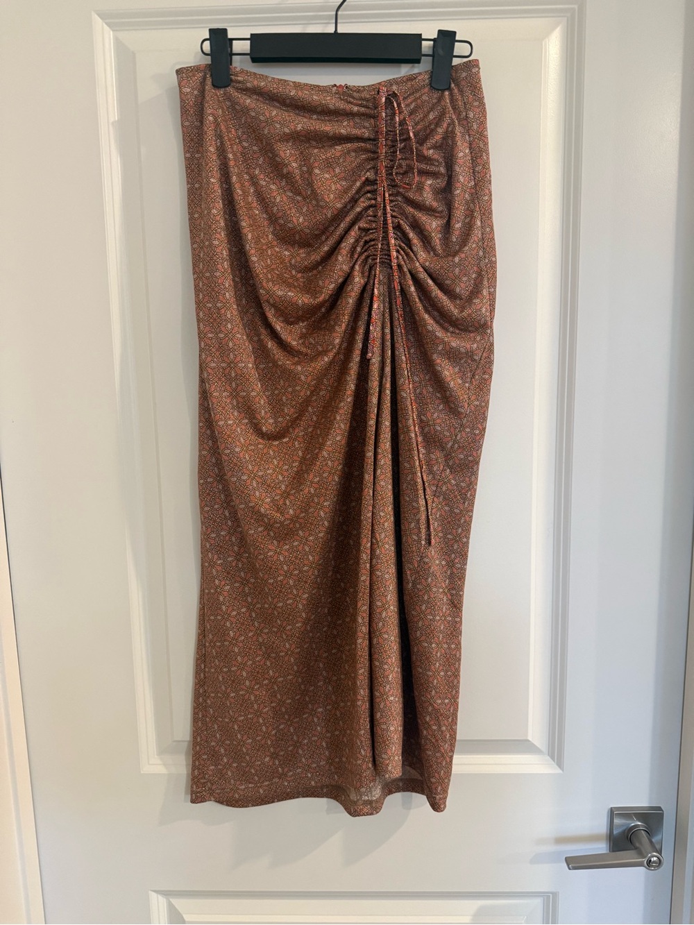 Hansen & Gretel 70s Disco Shimmer Printed Drawstring Ruched Midi Skirt